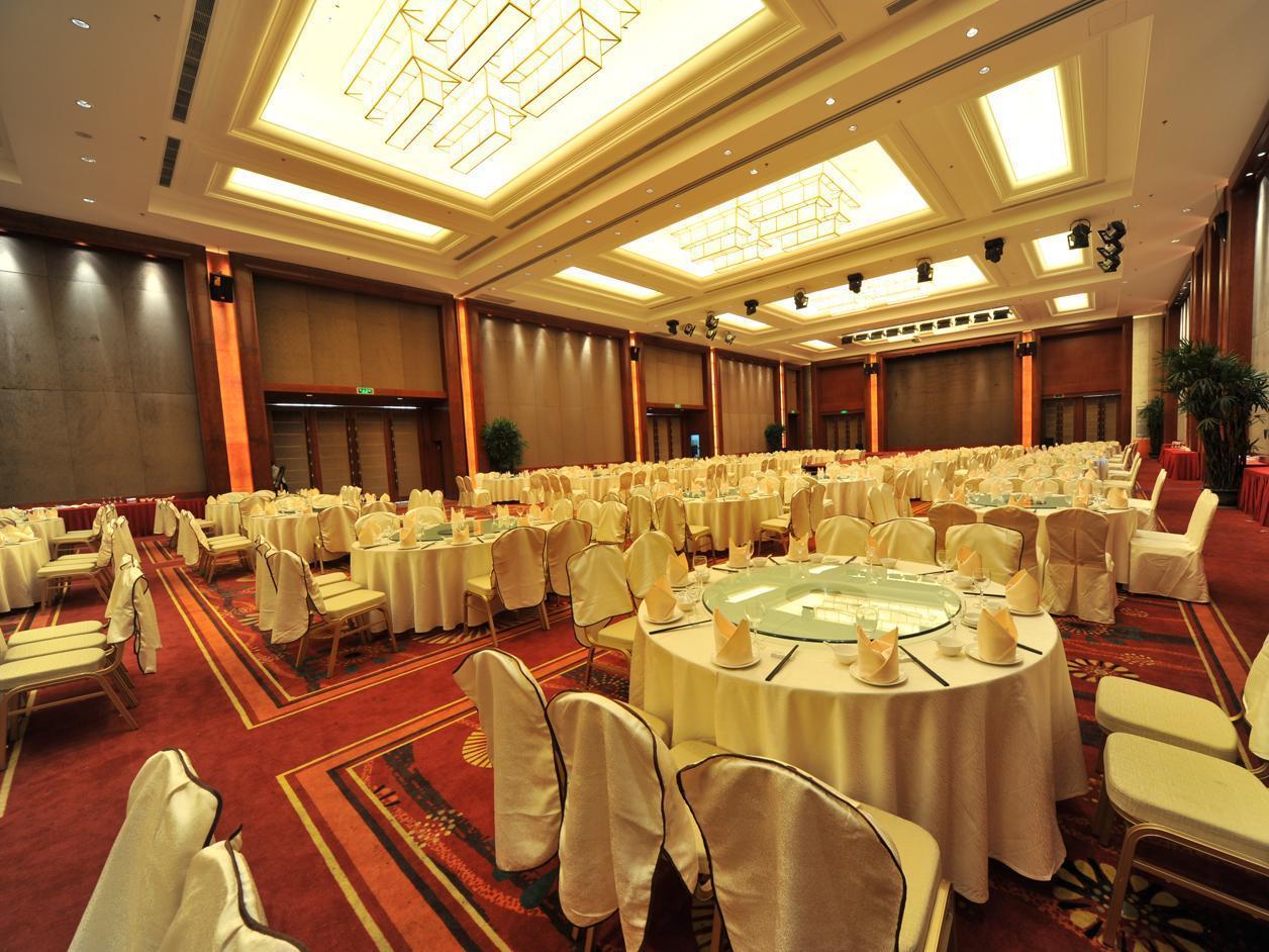 S&N Dalian Hotel Esterno foto