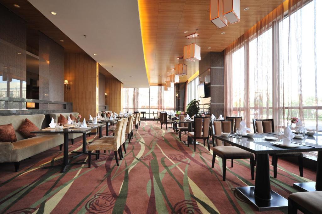 S&N Dalian Hotel Esterno foto