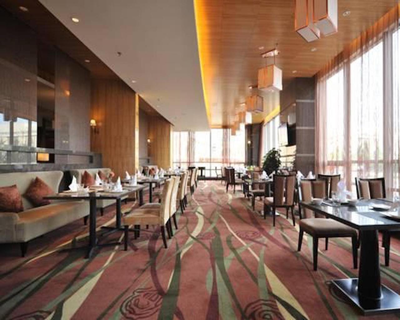 S&N Dalian Hotel Esterno foto